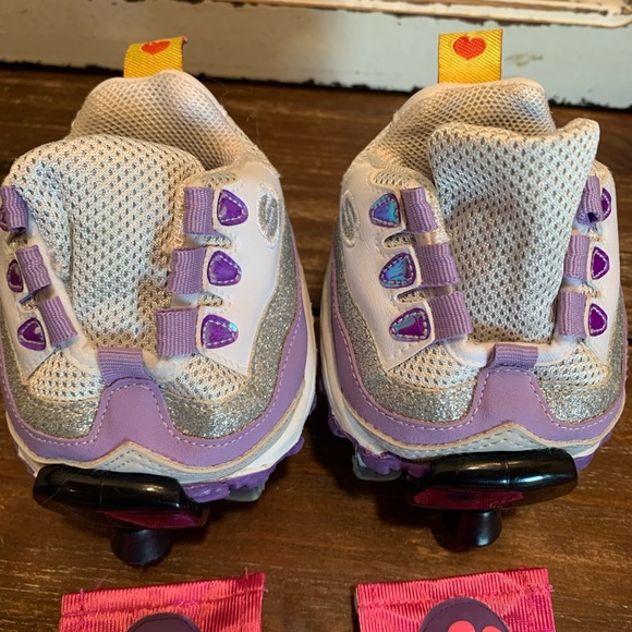 Build-A-Bear roller skates, shoes and pads - Picture 2 of 15